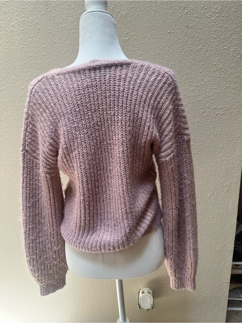 Old Navy Girls XL 14-16 Chunky Light Pink Button Knit Cardigan Chunky Sweater - Picture 2 of 7
